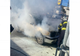 Un autoturism a luat foc în parcarea unui supermarket din Piatra Neamț