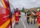 Şofer rămas încarcerat după ce a fost înţepat de o albină şi a intrat cu maşina într-un cap de pod